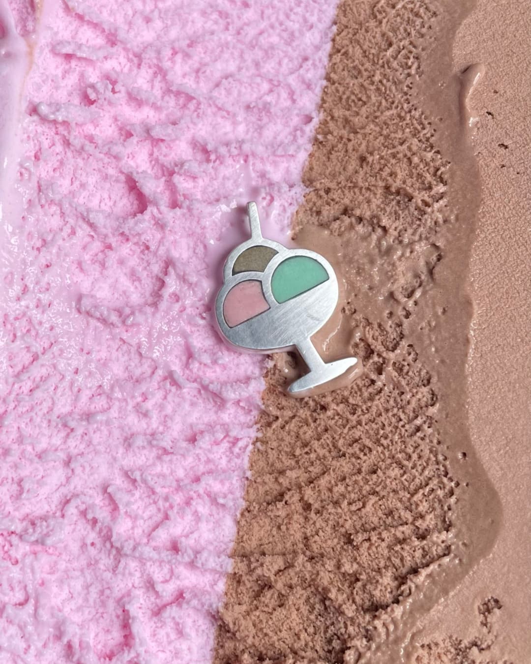 gelato charm on an ice cream background