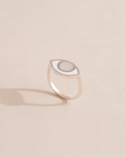 Anillo Third Eye - Porcelana - Oro amarillo de 14 quilates