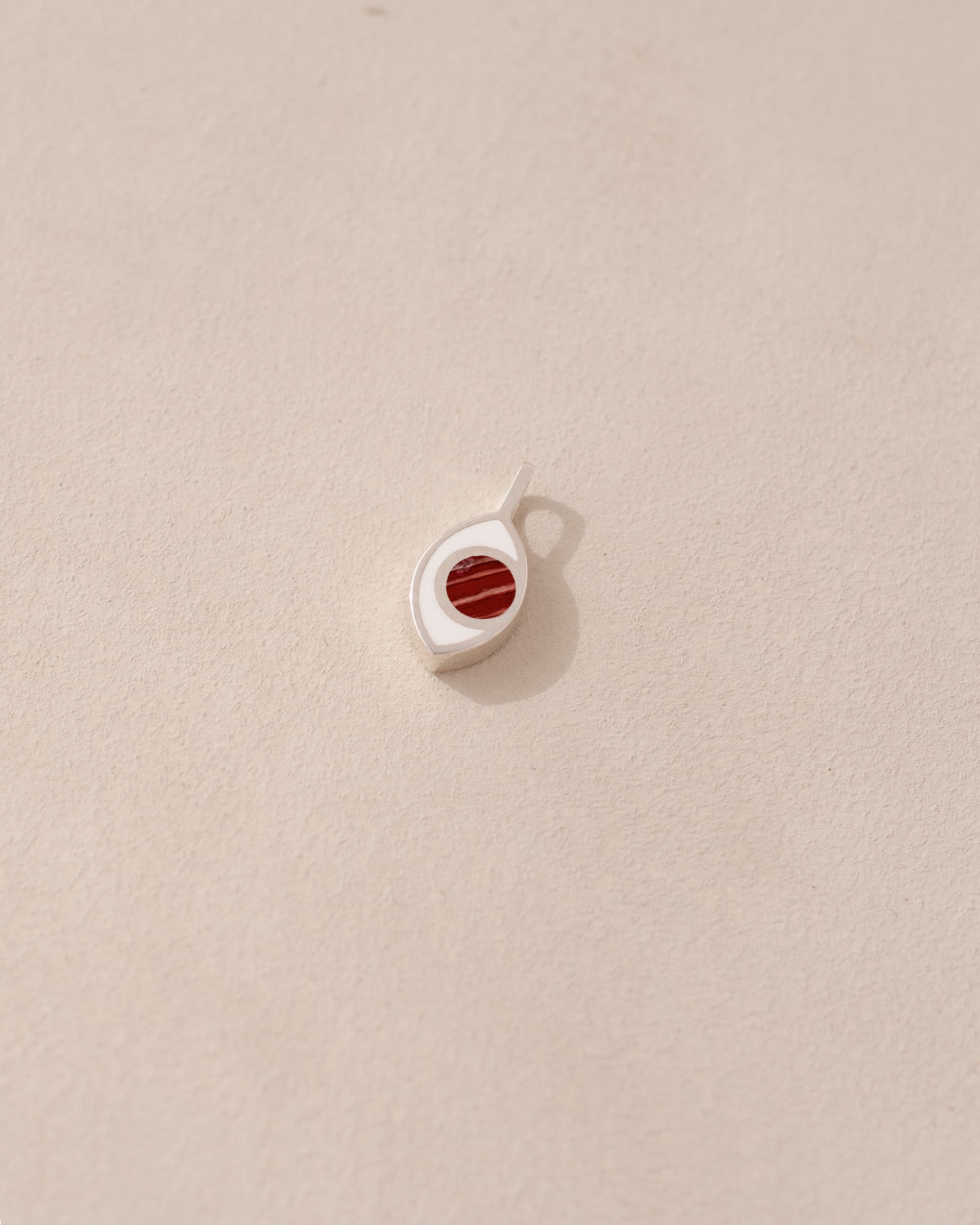 Dije de tercer ojo - Cornalina - Oro amarillo de 14 quilates